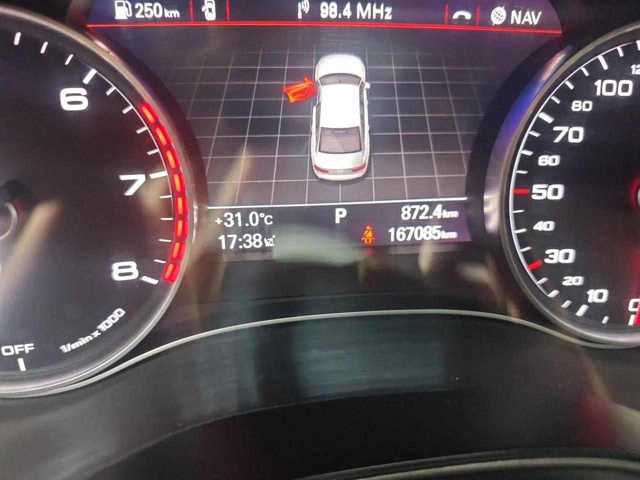 Audi A6L 2017 30 FSI Comfort Model — миниатюра 12