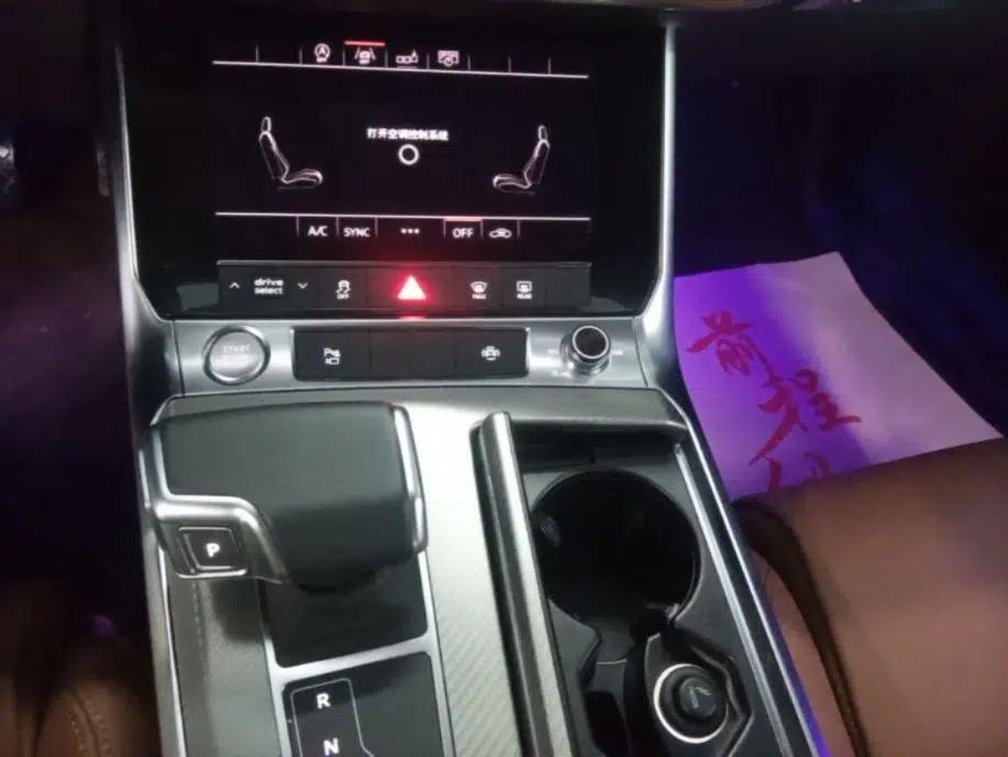 Audi A6L 2020 45 TFSI Prestige Elegant Edition — миниатюра 21