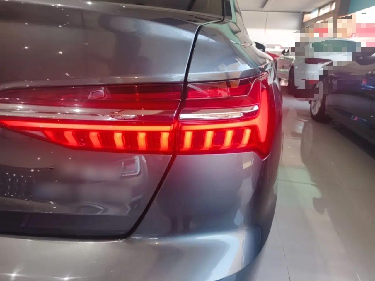 Audi A6L 2019 40 TFSI Luxury Dynamic Model — миниатюра 9