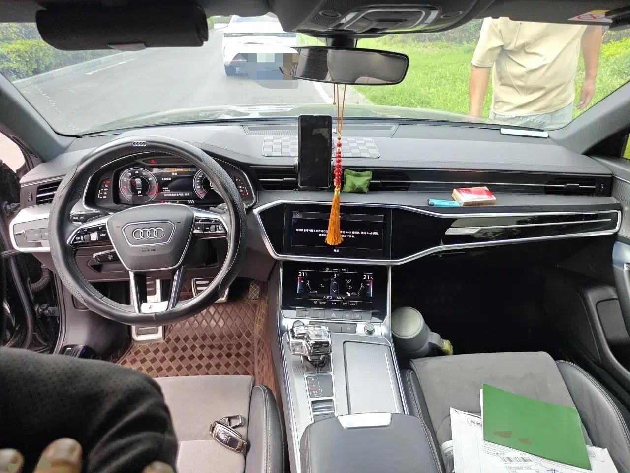 Audi A6L 2021 40 TFSI Luxury Dynamic Edition — миниатюра 9