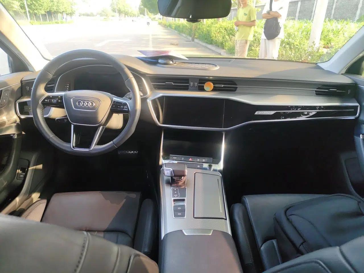 Audi A6L 2019 45 TFSI quattro Prestige Elegant Edition — миниатюра 9
