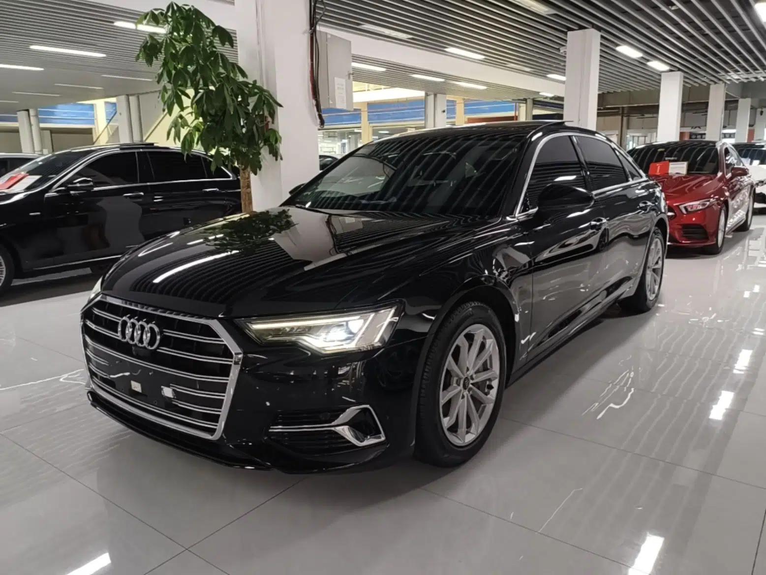Audi A6L 2023 40 TFSI Luxury Prestige Edition — миниатюра 1