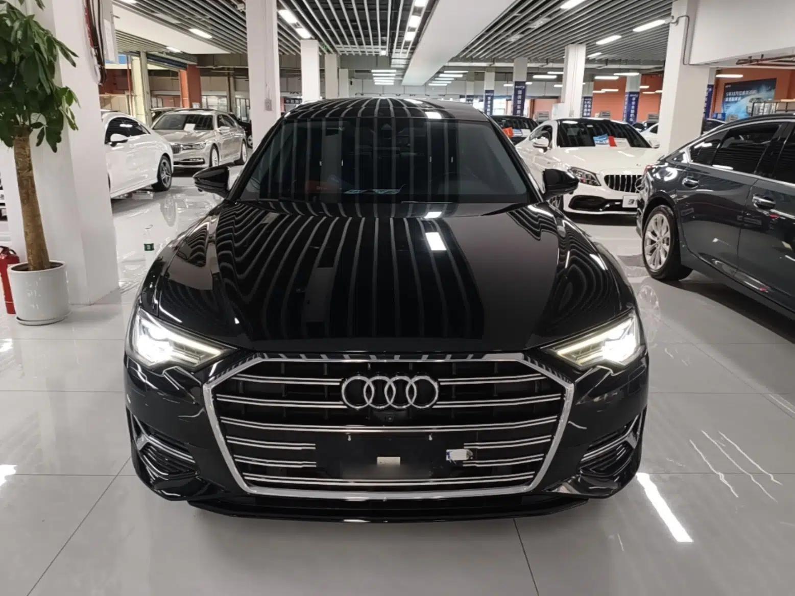 Audi A6L 2023 40 TFSI Luxury Prestige Edition — миниатюра 2