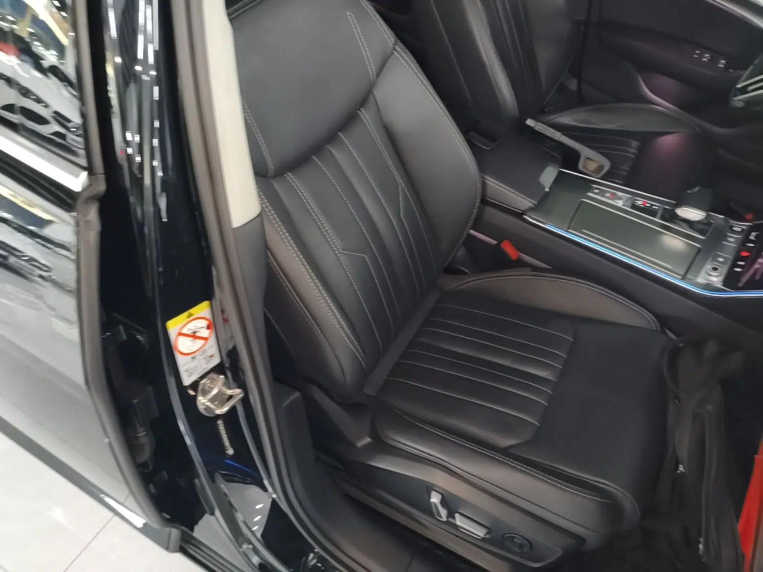Audi A6L 2023 40 TFSI Luxury Prestige Edition — миниатюра 19
