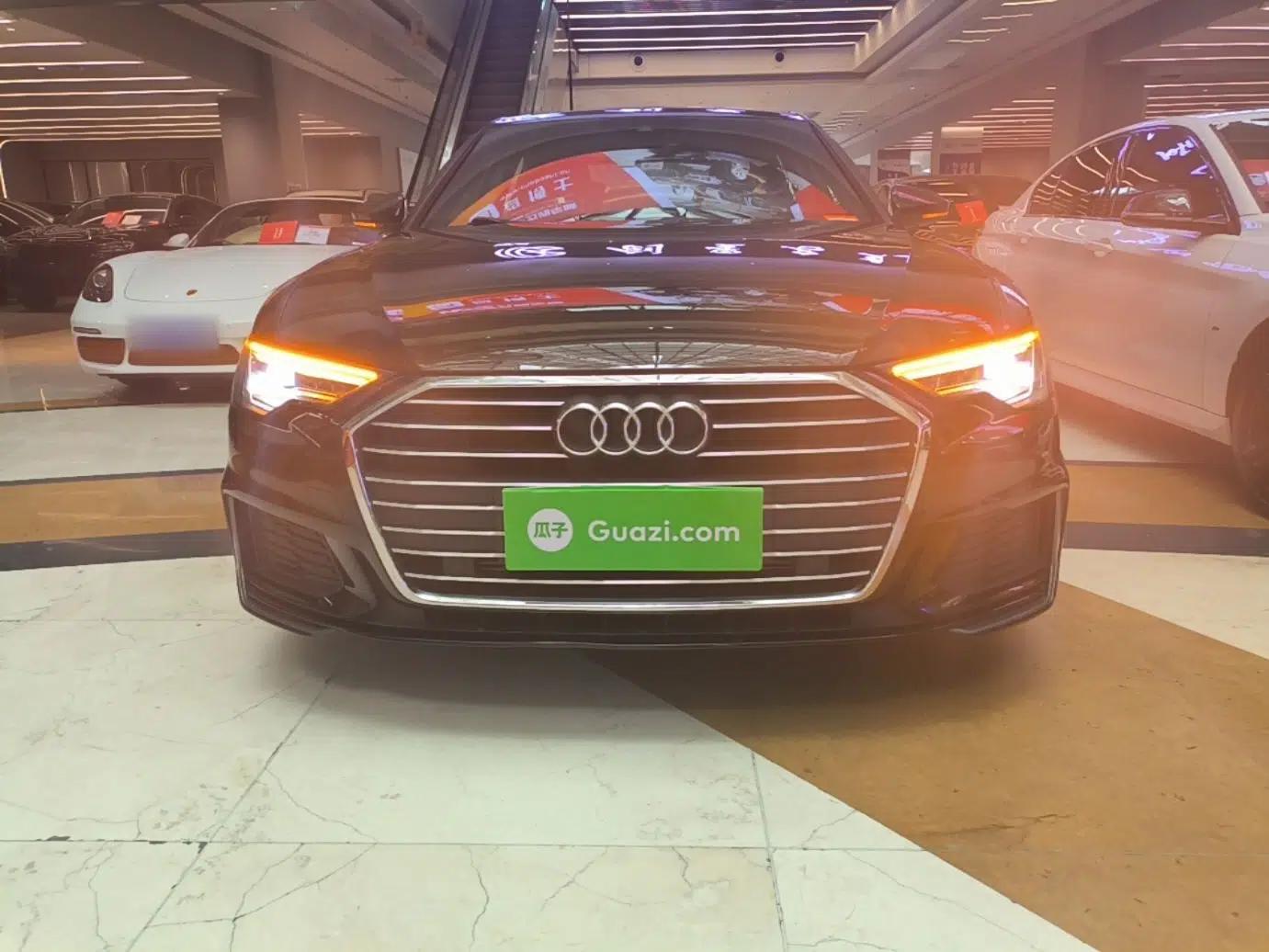 Audi A6L 2022 40 TFSI Luxury Dynamic Model — миниатюра 2
