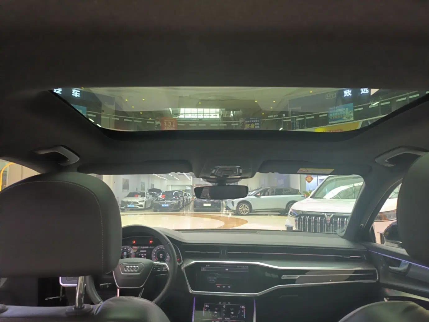 Audi A6L 2022 40 TFSI Luxury Dynamic Model — миниатюра 21