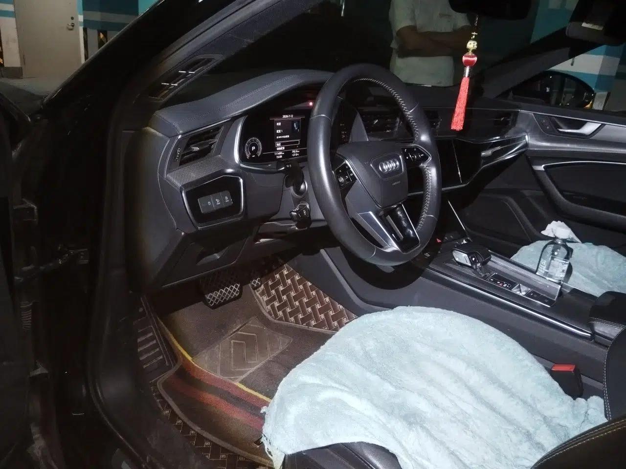 Audi A6L 2019 40 TFSI Luxury Dynamic Model — миниатюра 16