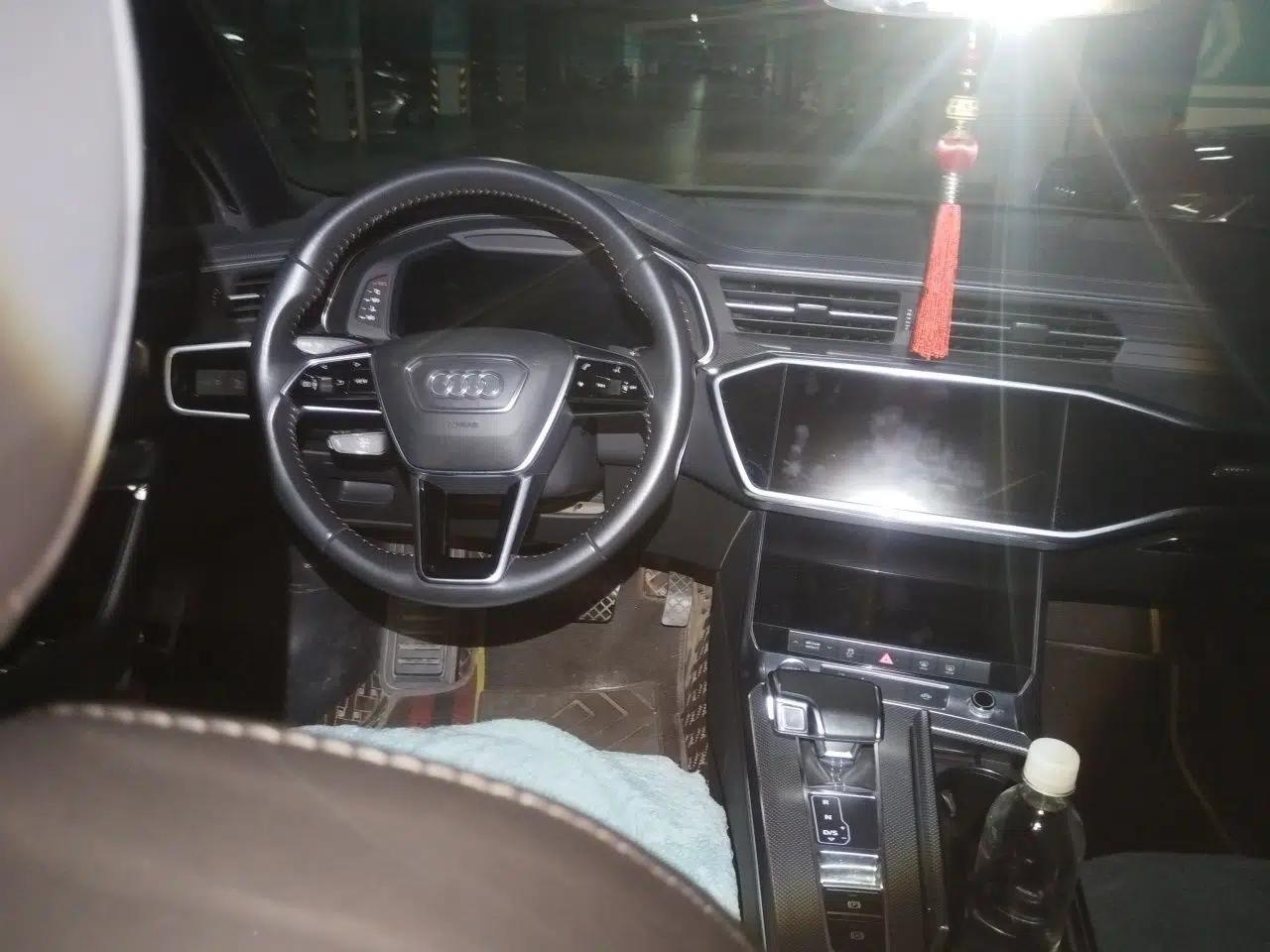 Audi A6L 2019 40 TFSI Luxury Dynamic Model — миниатюра 10
