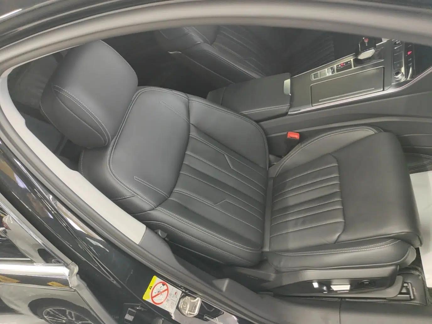 Audi A6L 2024 45 TFSI Prestige Dynamic Edition — миниатюра 19