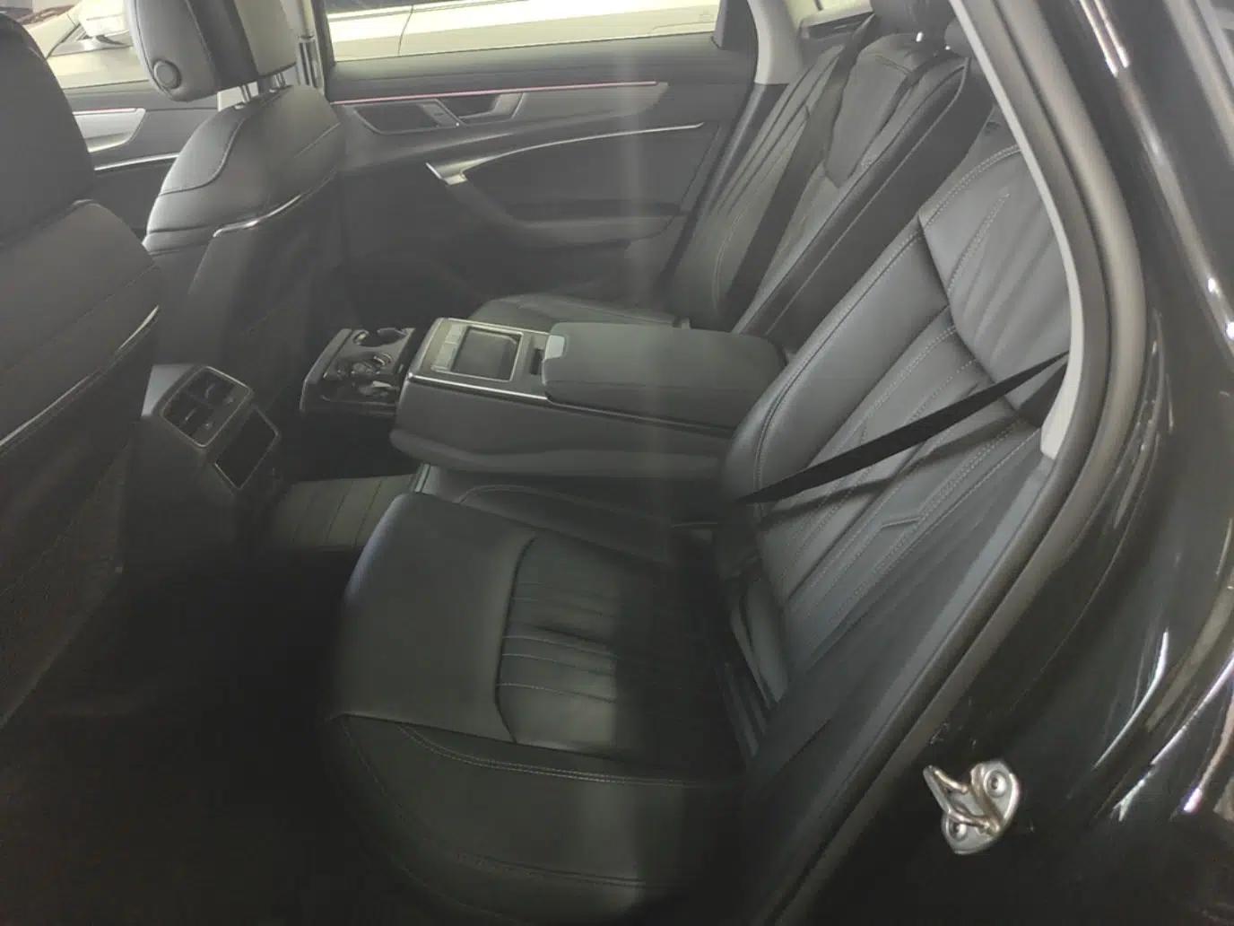 Audi A6L 2024 45 TFSI Prestige Dynamic Edition — миниатюра 20