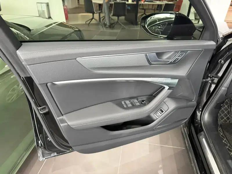2021 Audi A6 (Imported) allroad quattro Explorer 55 TFSI Premium Off-Road Model — миниатюра 11