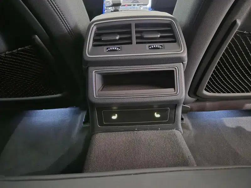 2021 Audi A6 (Imported) allroad quattro Explorer 55 TFSI Premium Off-Road Model — миниатюра 12