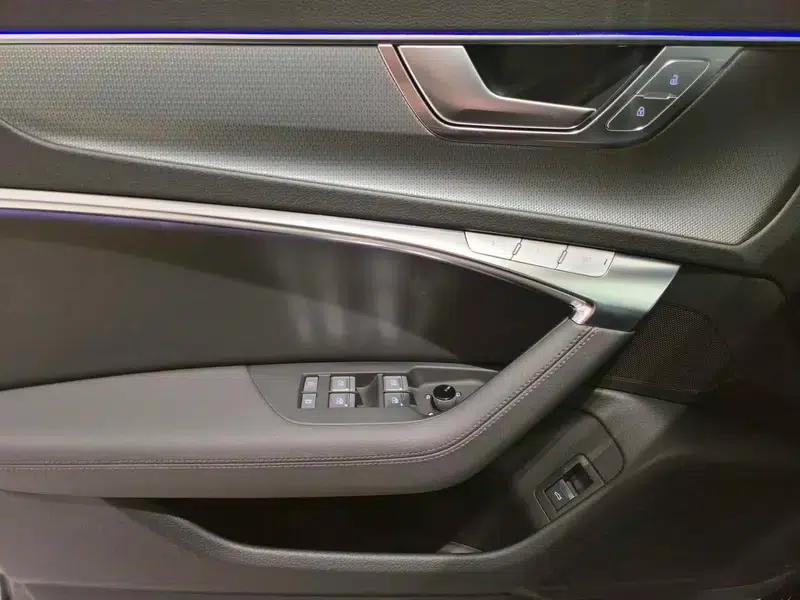 2021 Audi A6 (Imported) allroad quattro Explorer 55 TFSI Premium Off-Road Model — миниатюра 23