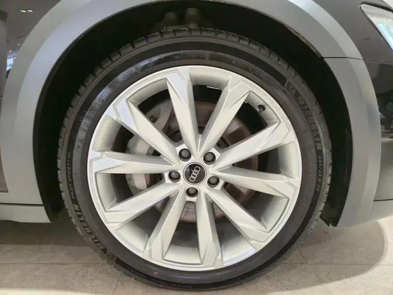 2021 Audi A6 (Imported) allroad quattro Explorer 55 TFSI Premium Off-Road Model — миниатюра 6