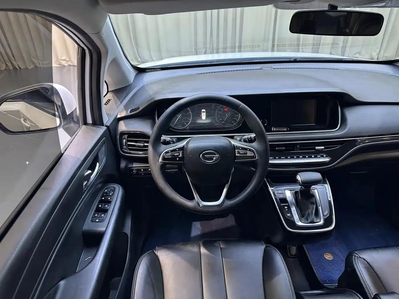 Trumpchi M6 2021 270T DCT Elite Edition (7-seater) — миниатюра 11