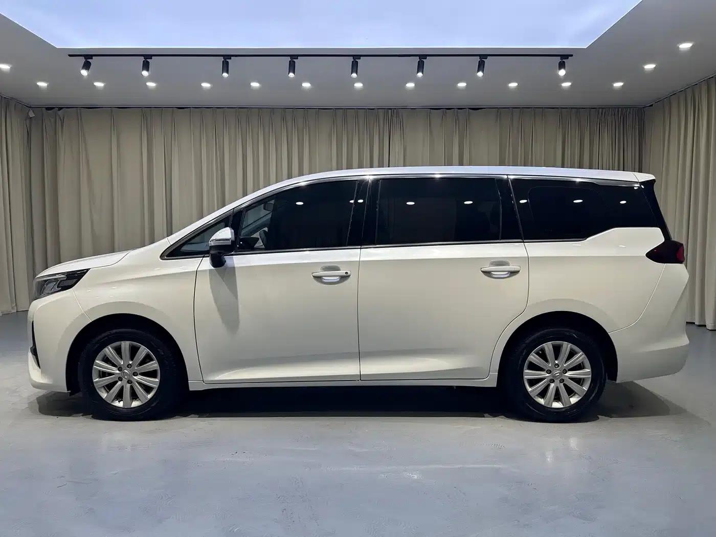 Trumpchi M6 2021 270T DCT Elite Edition (7-seater) — миниатюра 4