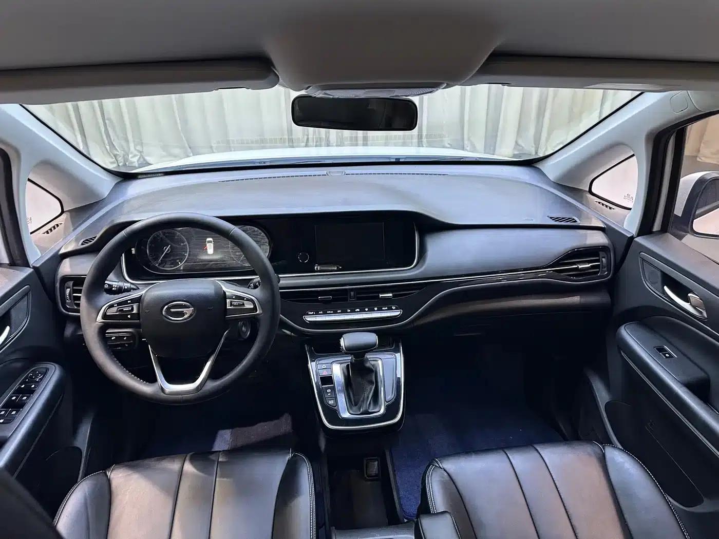 Trumpchi M6 2021 270T DCT Elite Edition (7-seater) — миниатюра 10