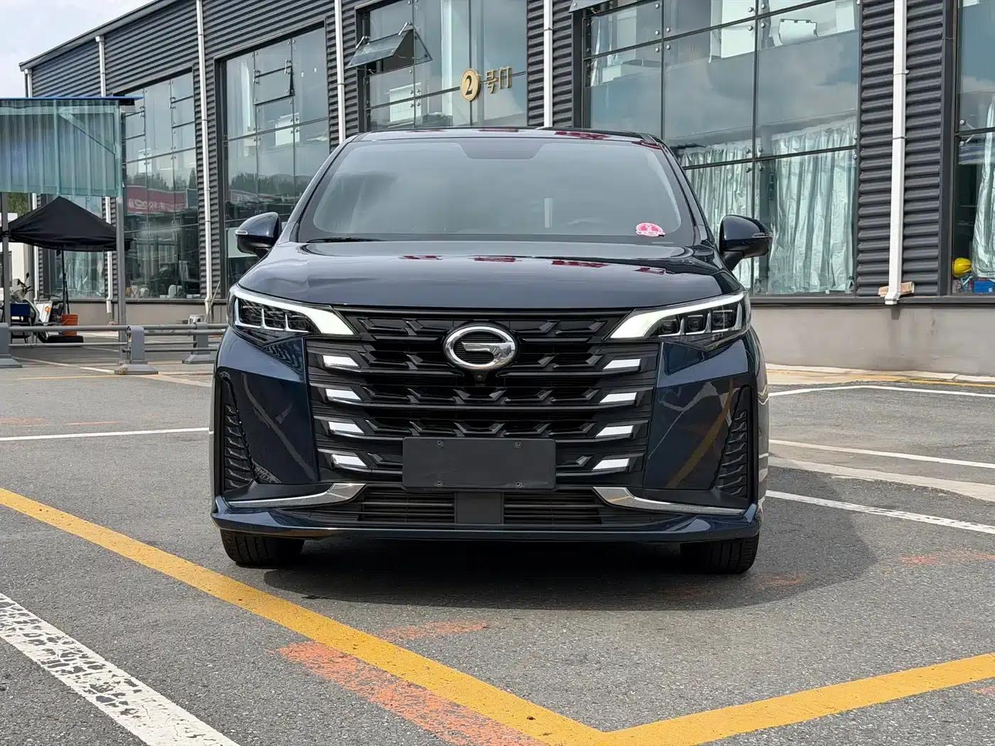Trumpchi M6 2021 270T DCT Premium Edition (7-seater) — миниатюра 2