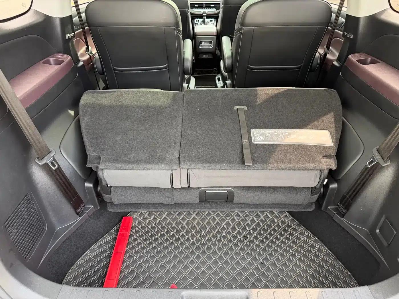 Trumpchi M6 2021 270T DCT Premium Edition (7-seater) — миниатюра 25