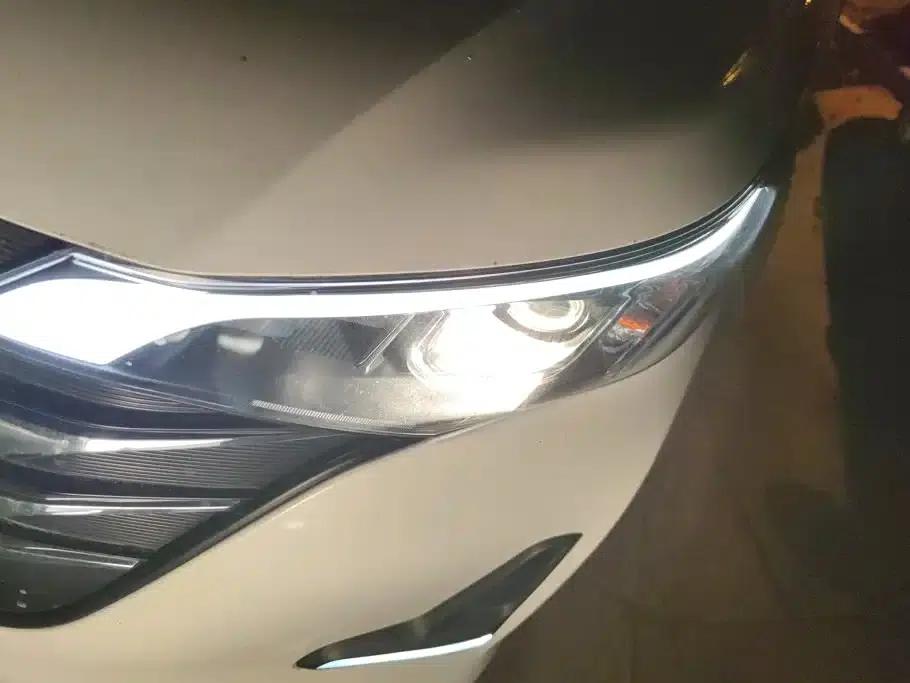 Trumpchi M6 2019 270T DCT Premium Edition (7-seater) National VI Emission Standard — миниатюра 5