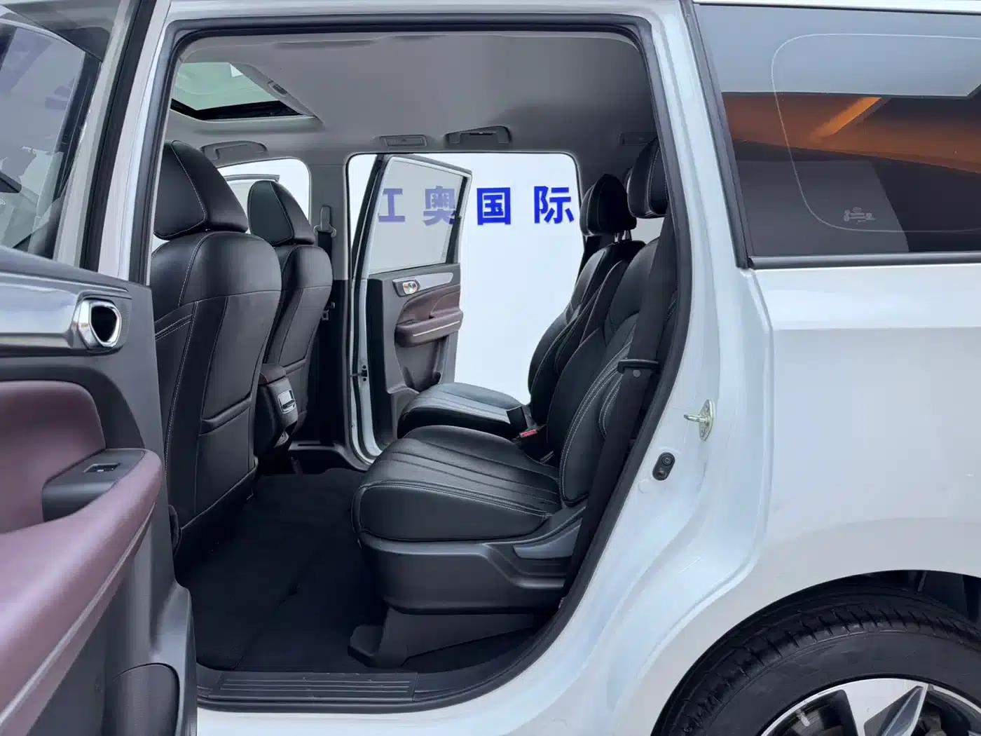 Trumpchi M6 2021 PRO 270T DCT Luxury Edition — миниатюра 13