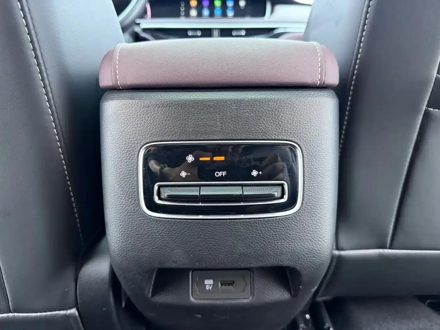 Trumpchi M6 2021 PRO 270T DCT Luxury Edition — миниатюра 14