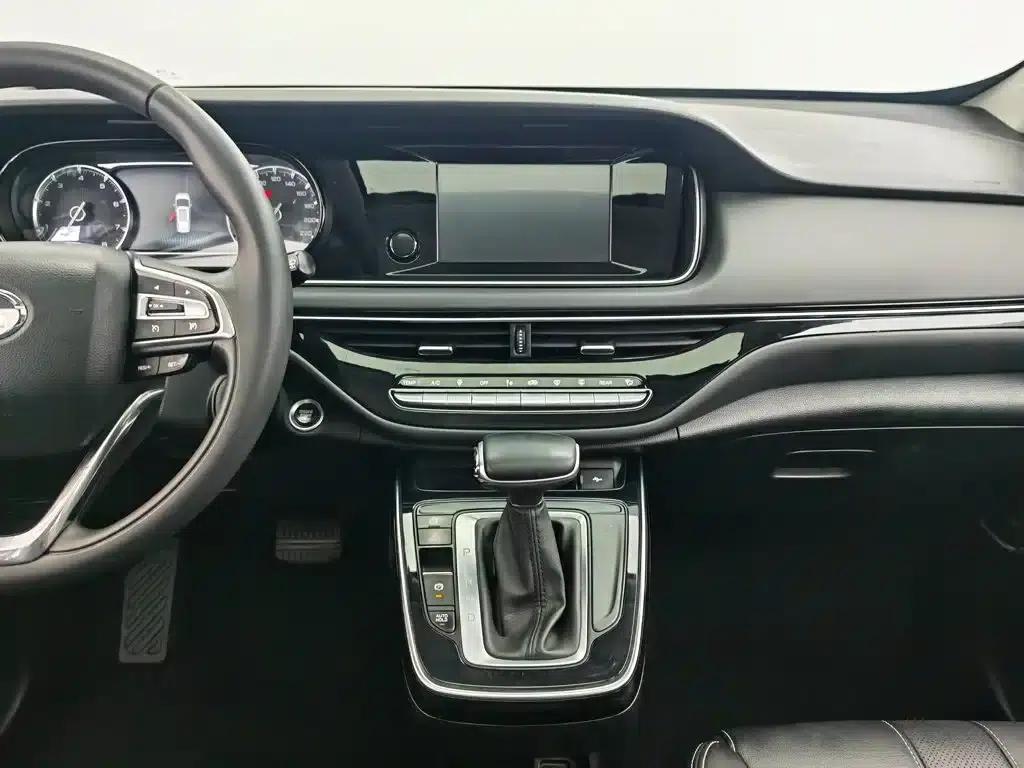 Trumpchi M6 2021 270T DCT Luxury Edition (7-seater) — миниатюра 12