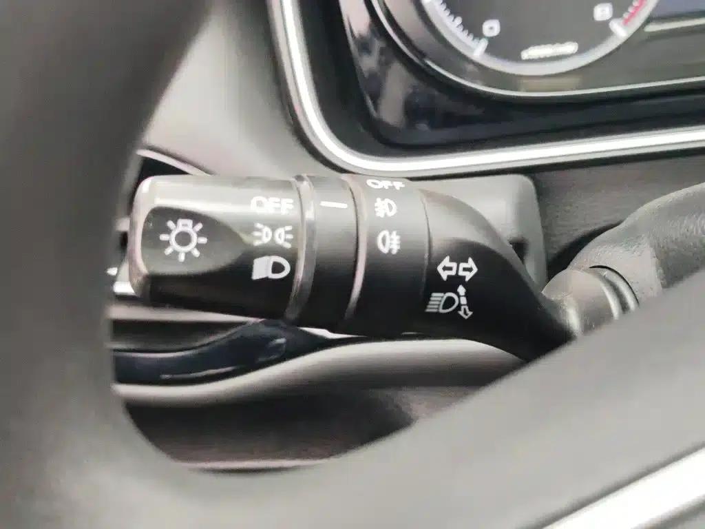 Trumpchi M6 2021 270T DCT Luxury Edition (7-seater) — миниатюра 21