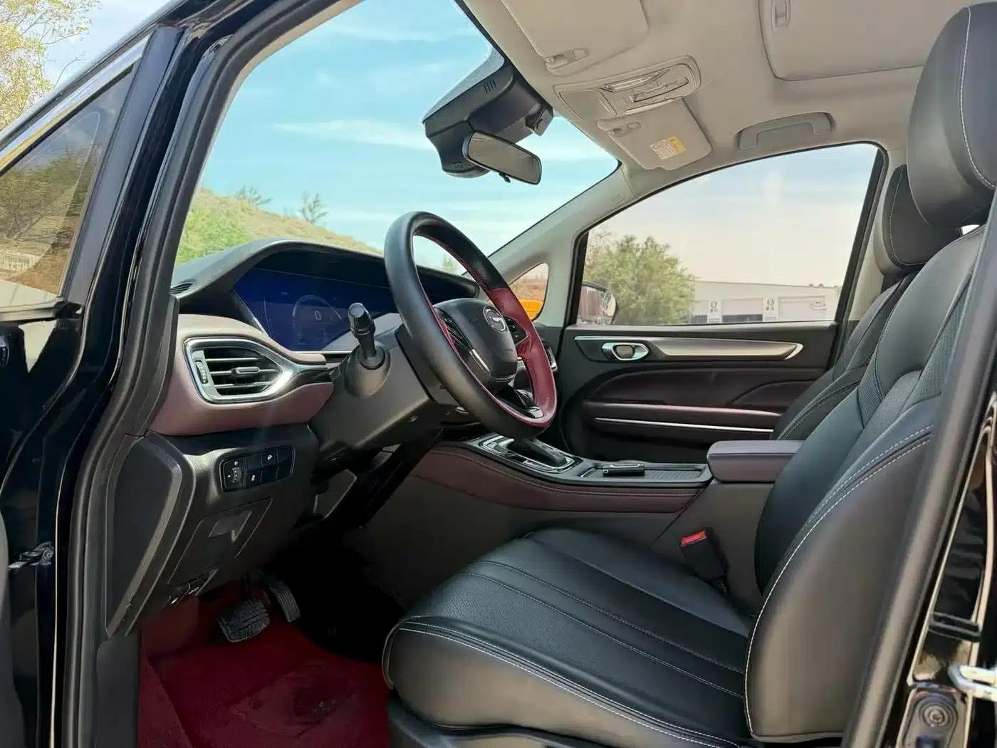 Trumpchi M6 2021 270T DCT Luxury Edition (7-seater) — миниатюра 4