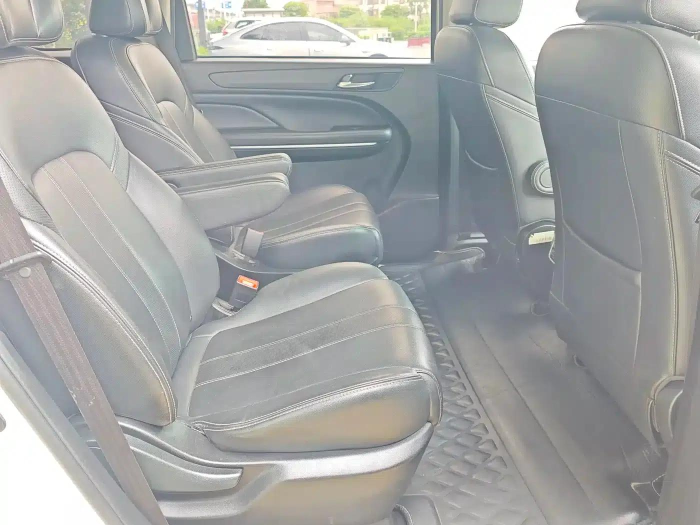Trumpchi M6 2021 270T DCT Luxury Edition (7-seater) — миниатюра 14