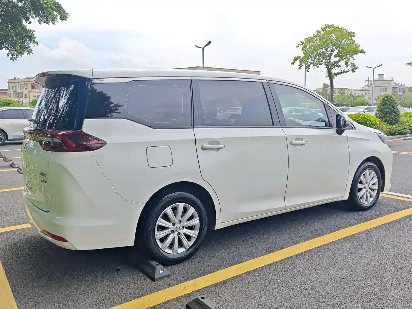Trumpchi M6 2021 270T DCT Luxury Edition (7-seater) — миниатюра 24
