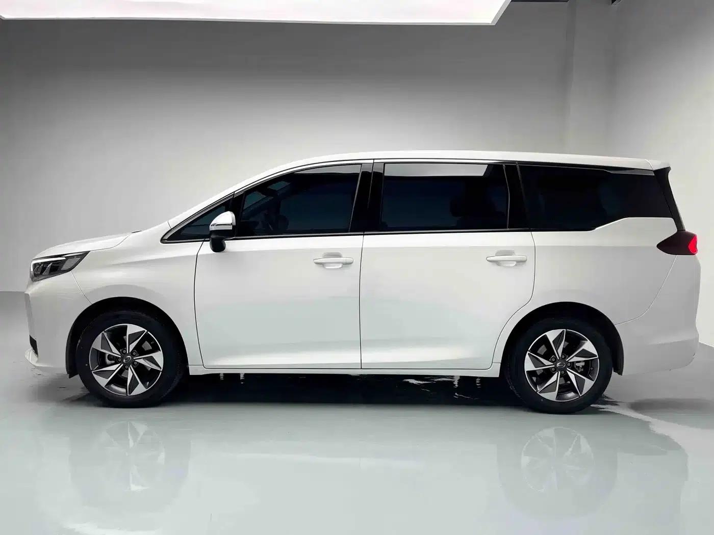 Trumpchi M6 2023 PRO 270T DCT Luxury Edition — миниатюра 23