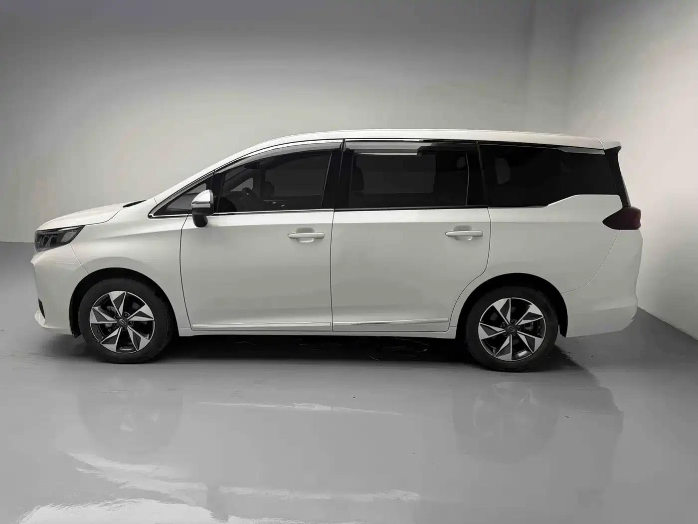 Trumpchi M6 2023 PRO 270T DCT Luxury Edition — миниатюра 4