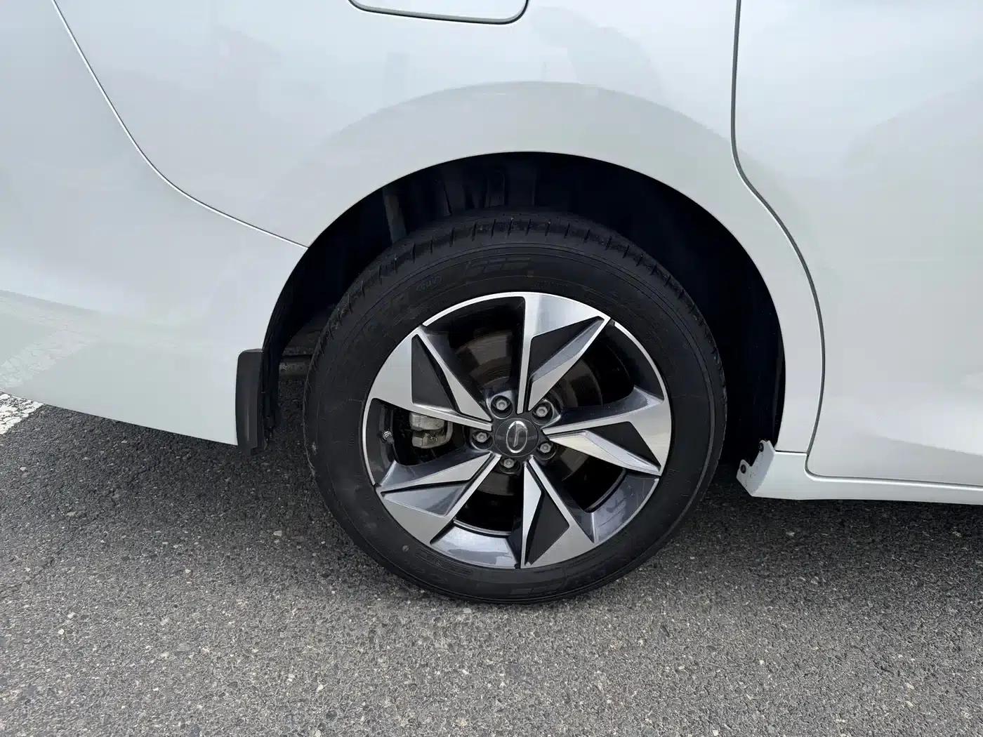 Trumpchi M6 2021 PRO 270T Automatic Luxury Edition — миниатюра 14