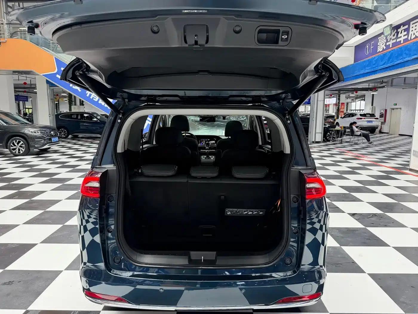 Trumpchi M6 2021 PRO 270T DCT Premium Edition — миниатюра 18