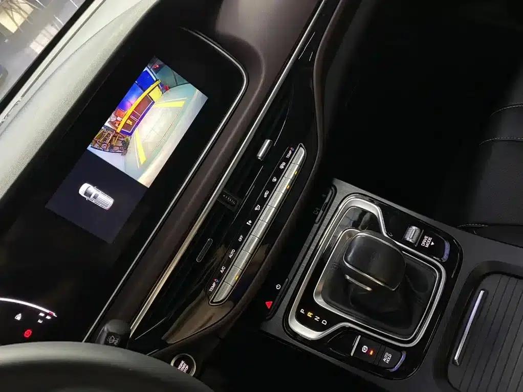 Trumpchi M6 2021 PRO 270T Automatic Luxury Edition — миниатюра 11