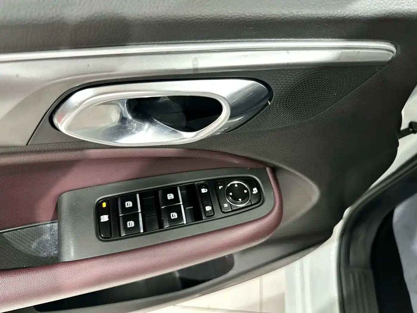 Trumpchi M6 2021 PRO 270T DCT Luxury Edition — миниатюра 5
