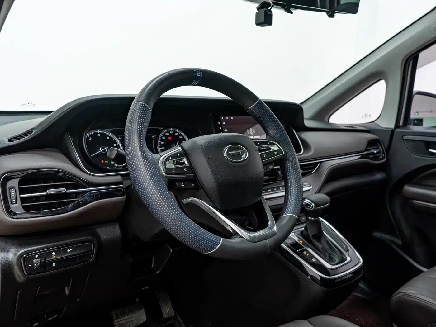 Trumpchi M6 2019 270T DCT Premium Edition (7-seater) National VI Emission Standard — миниатюра 8