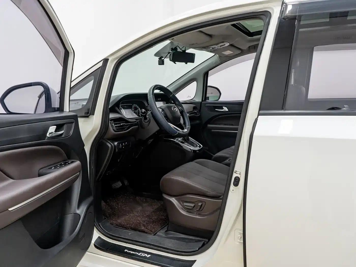 Trumpchi M6 2019 270T DCT Premium Edition (7-seater) National VI Emission Standard — миниатюра 9