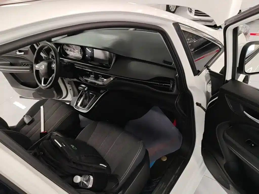 Trumpchi M6 2021 270T DCT Elite Edition (7-seater) — миниатюра 11