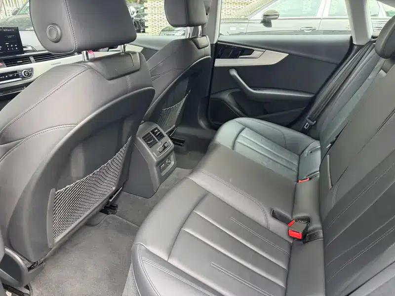 Audi A5 2024 Sportback 40 TFSI quattro Luxury Dynamic — миниатюра 22
