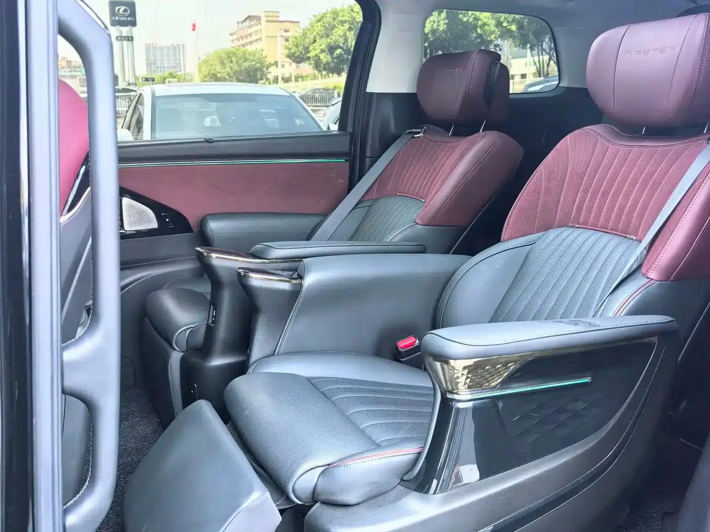 Trumpchi E9 2023 E9 Champion Edition — миниатюра 17