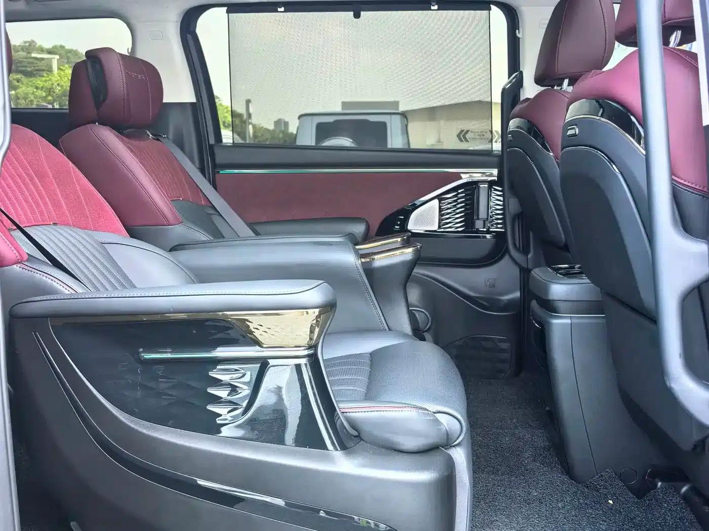 Trumpchi E9 2023 E9 Champion Edition — миниатюра 21