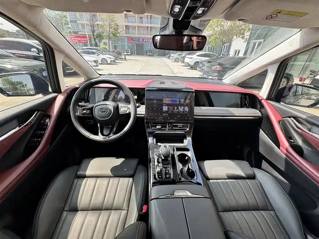 Trumpchi E9 2025 Model: E9 Super Fast Charging Champion — миниатюра 7