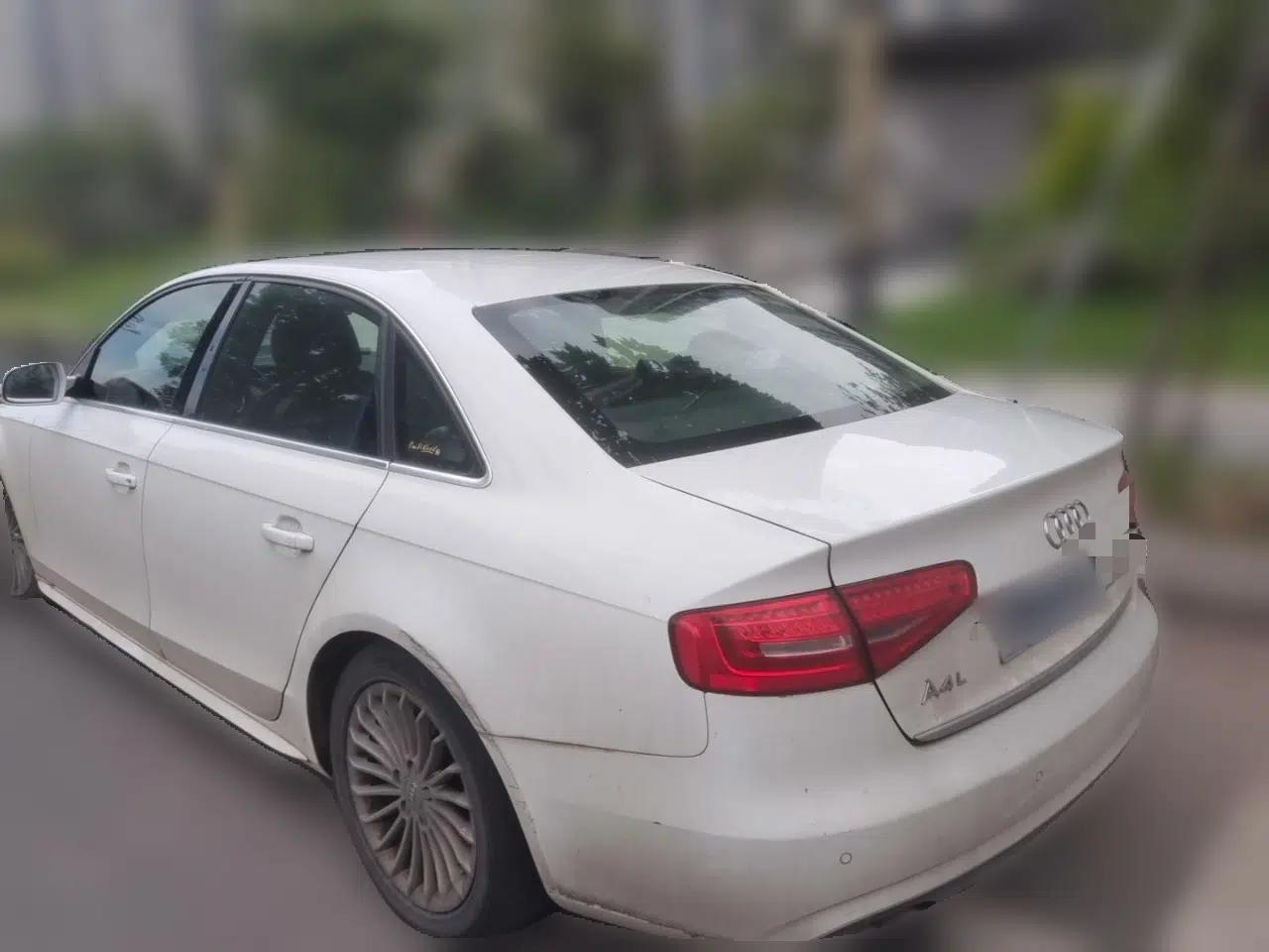 Audi A4L 2015 35 TFSI Automatic Comfort Model — миниатюра 4
