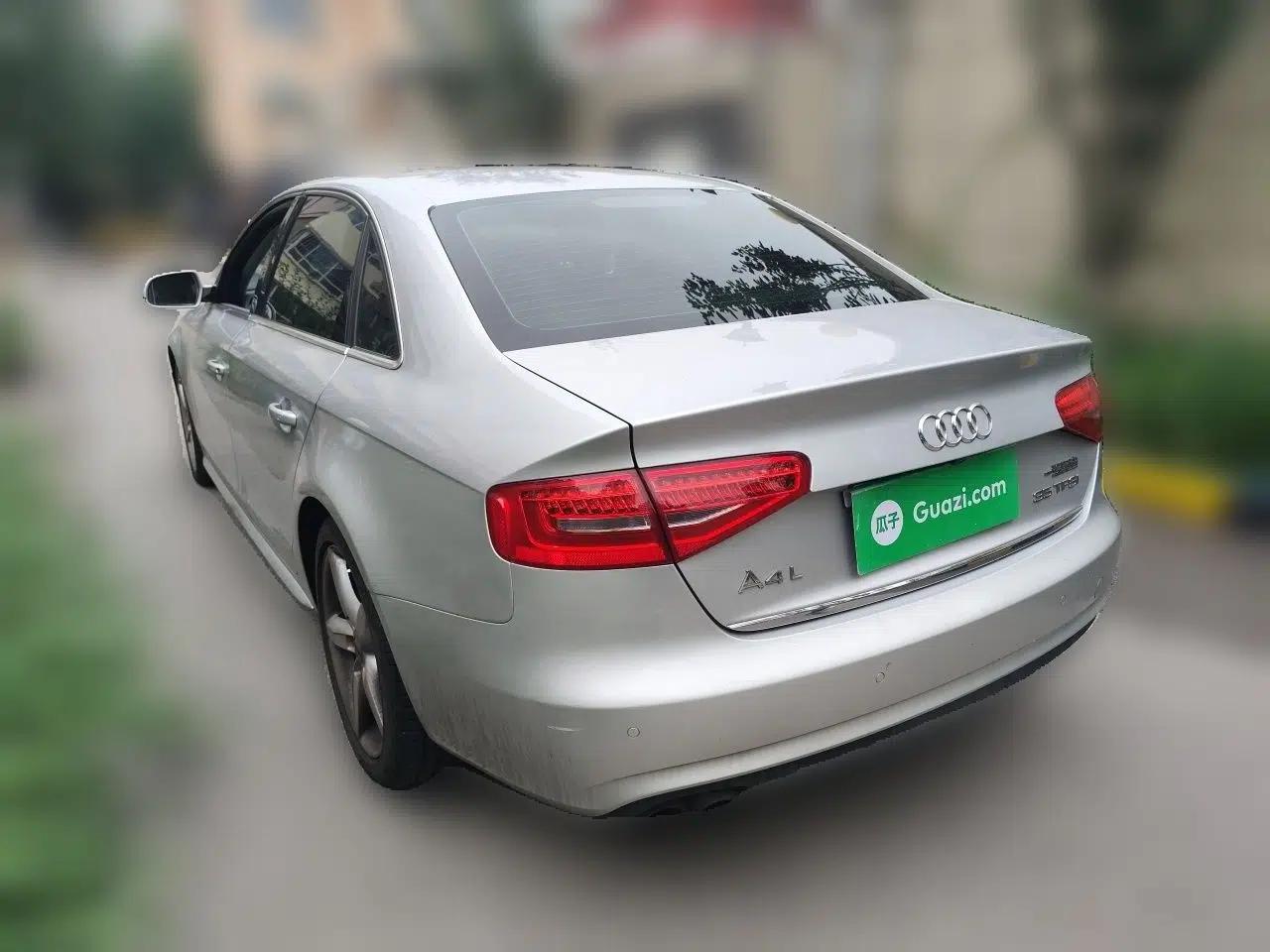 Audi A4L 2015 35 TFSI Automatic Standard Model — миниатюра 4
