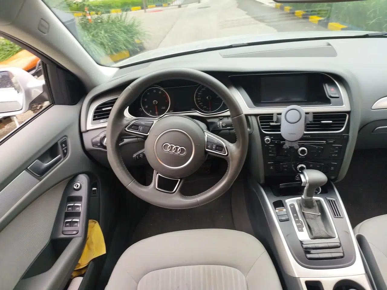 Audi A4L 2015 35 TFSI Automatic Standard Model — миниатюра 10