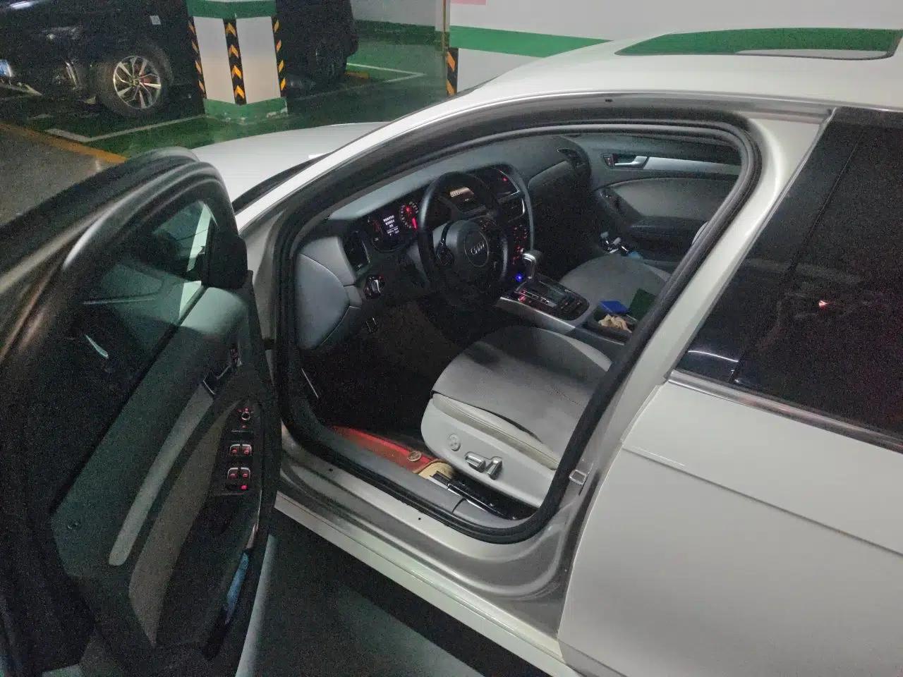 Audi A4L 2015 35 TFSI Automatic Standard Model — миниатюра 16