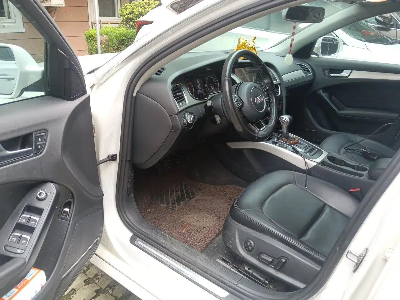 Audi A4L 2013 35 TFSI Automatic Standard Model — миниатюра 16
