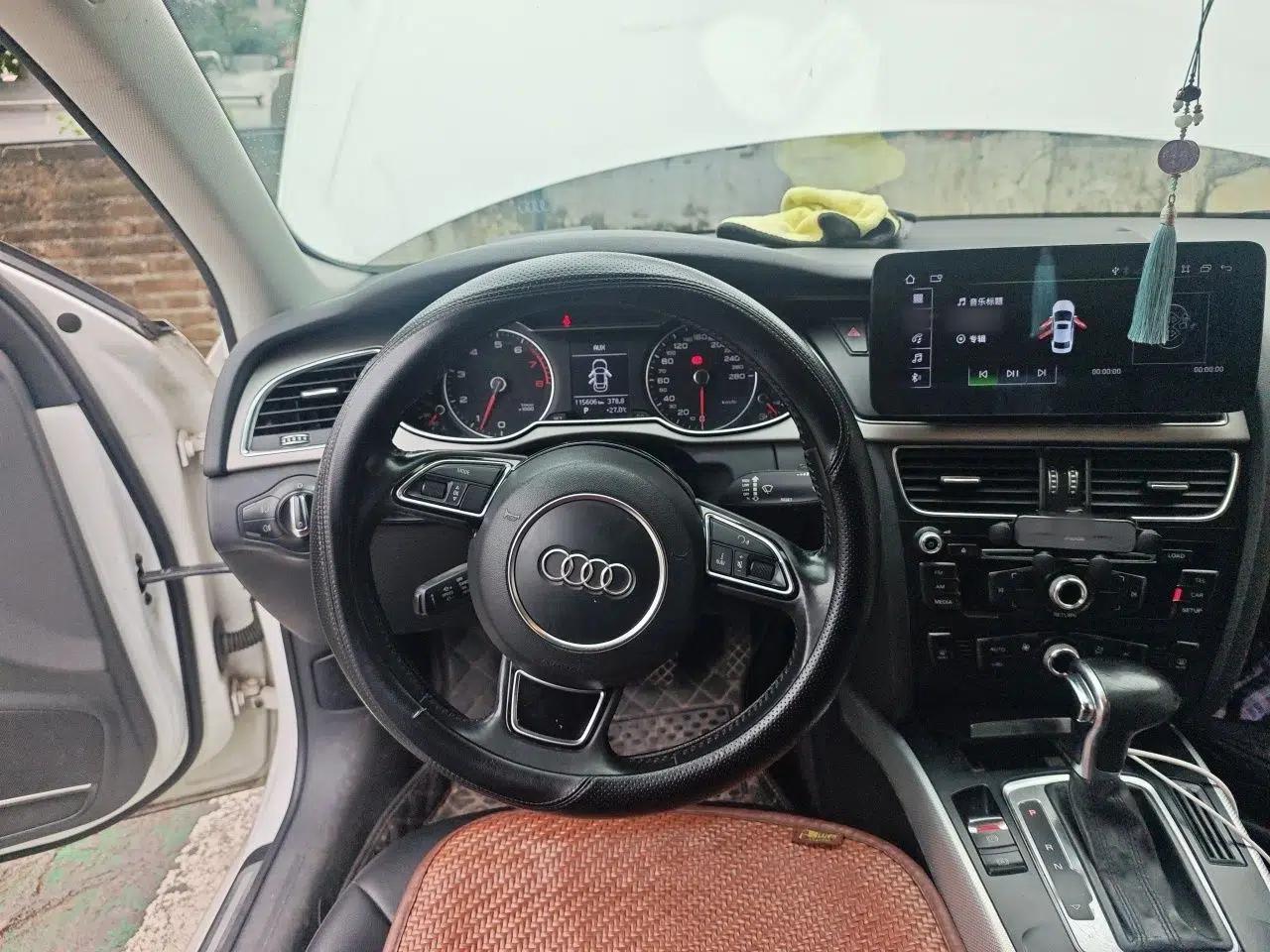 Audi A4L 2013 35 TFSI Automatic Standard Model — миниатюра 10